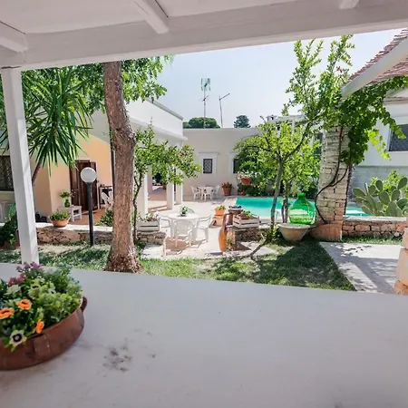 公寓 Casal Del Borgo 4 By Interhome 奥斯图尼